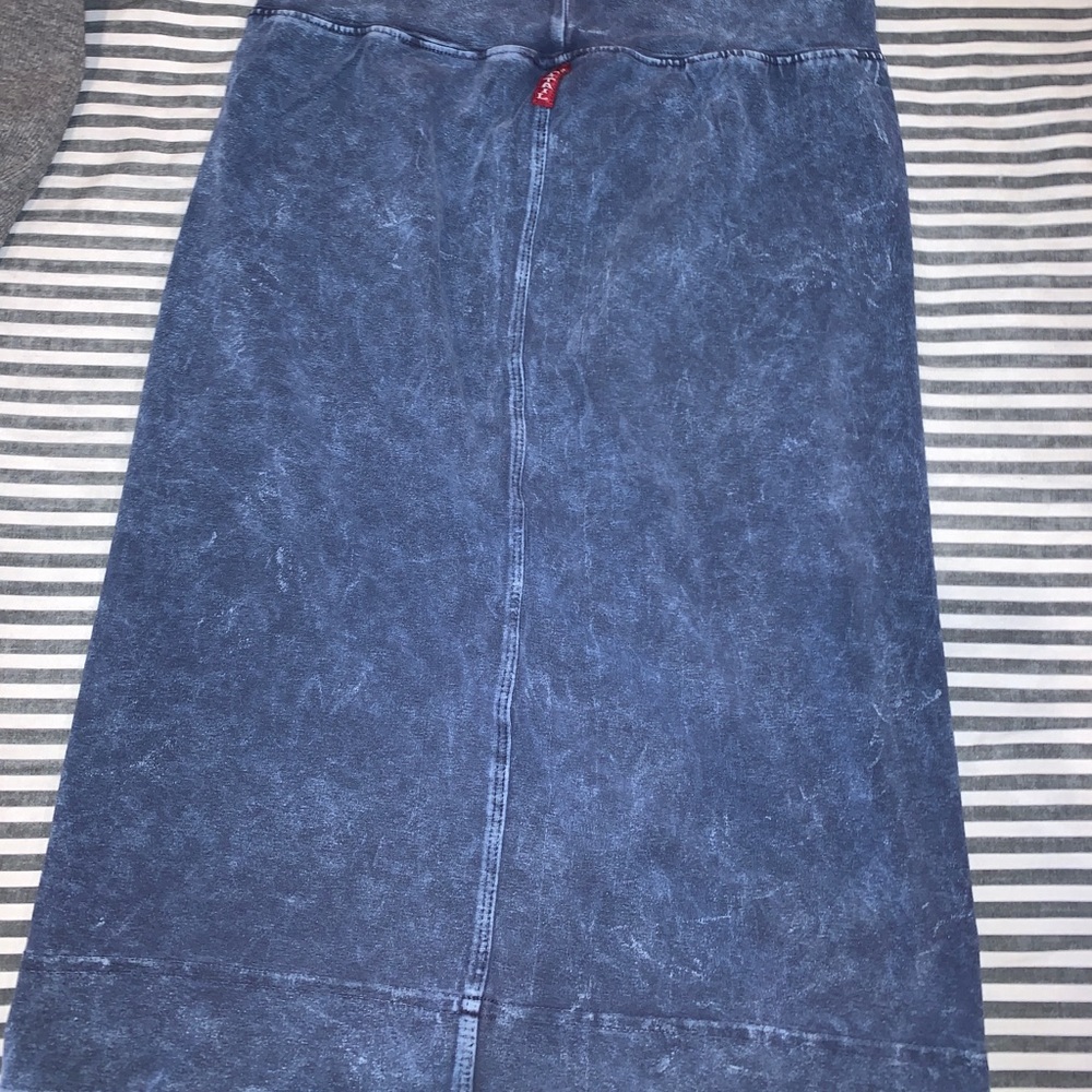 Hard Tail Pencil Skirt